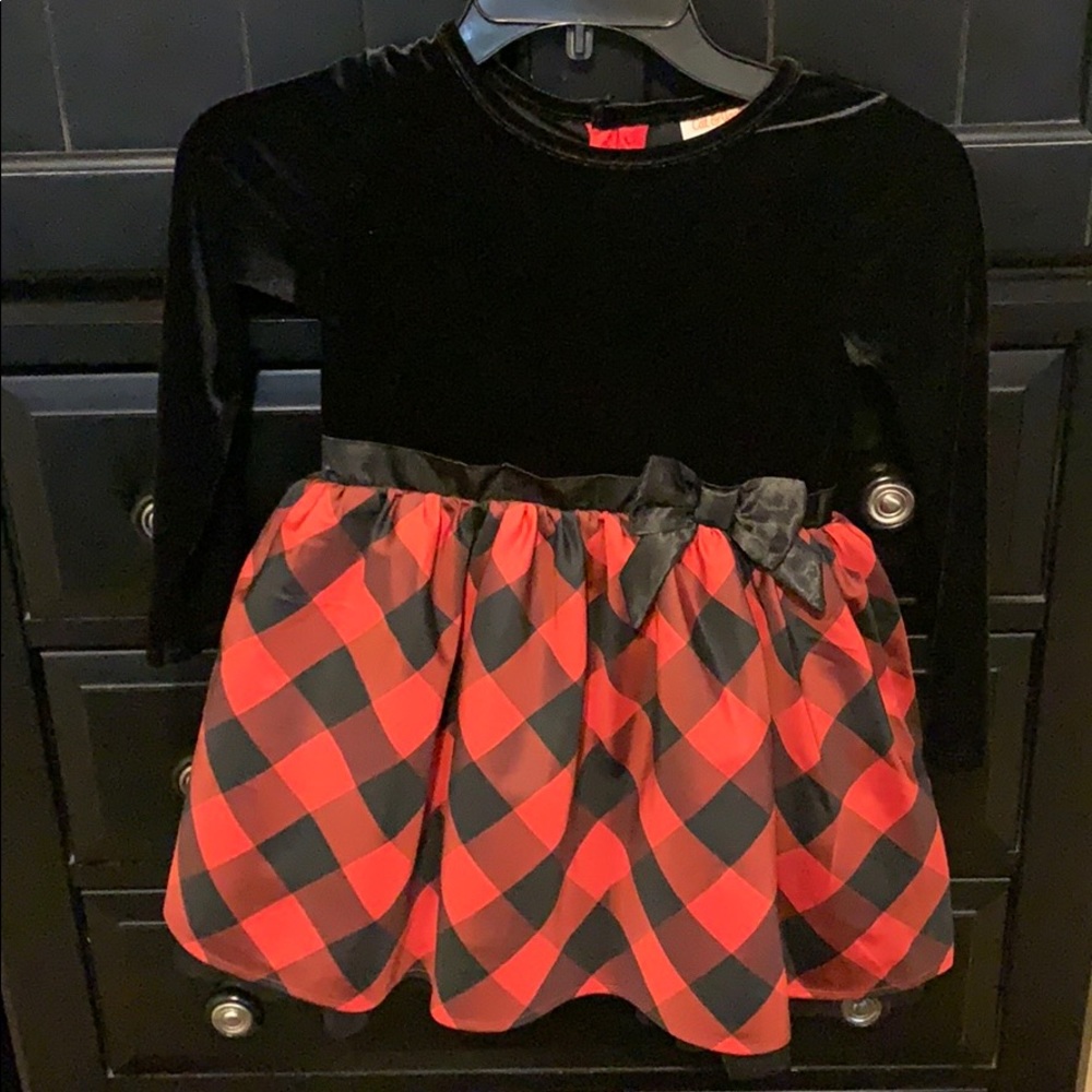 Girls size 5T formal dress